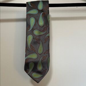Ted Baker Elegant Paisley Men's Tie in Green and Brown